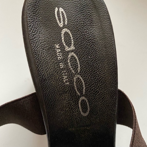 Sacco Strappy Heel Sandals. Made in Italy - Picture 7 of 11